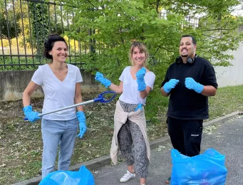 La superbe équipe de volontaire anti-déchets